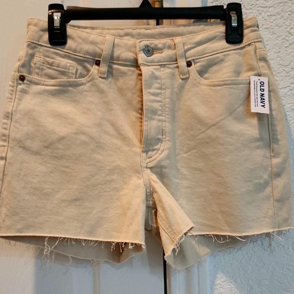 Old Navy Women's Tan Denim Shorts Sz 4